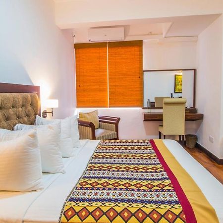 Pearl Royal Hotel, Kolombo Dış mekan fotoğraf